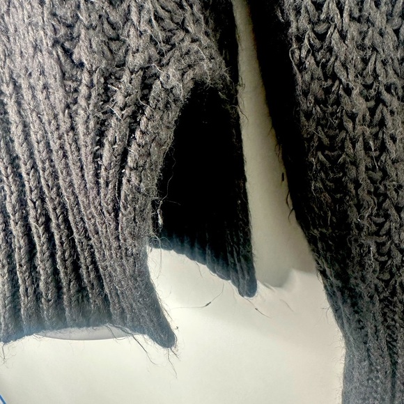 PINK ROSE Gray Long Sleeve Cowl Neck Casual Sweater Small - Picture 7 of 13